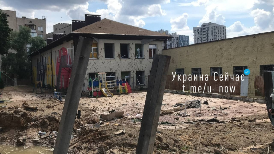 Вражеская ракета прилетела на территорию детского сада в Киеве: видео