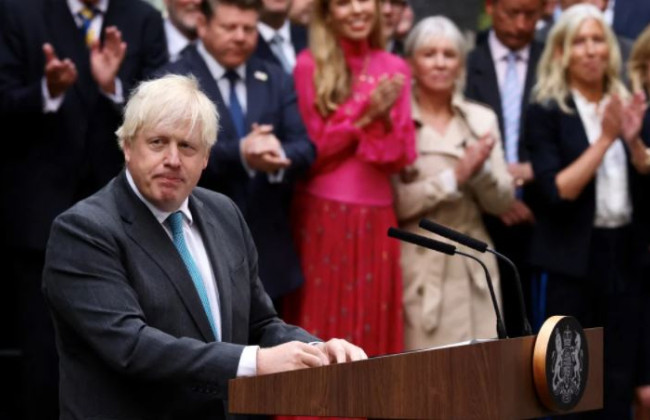 Борис Джонсон передав посаду прем'єр-міністра Ліз Трасс і звернувся до Британії з останньою промовою: відео