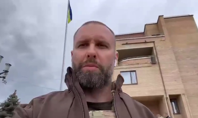 У Балаклії військові та влада підняли український прапор, — Синєгубов, відео