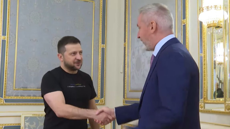 Зеленский встретился с министром обороны Италии: появилось видео