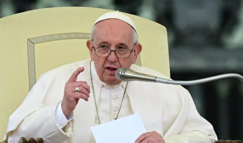 Папа Римський готовий стати посередником у переговорах між Україною та РФ