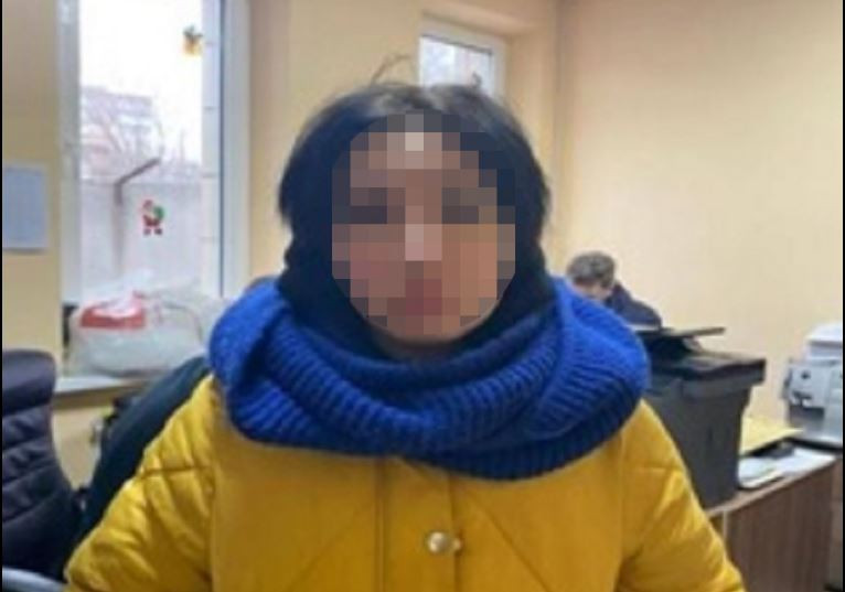 У Києві затримали 19-річну дівчину за спробу вбивства