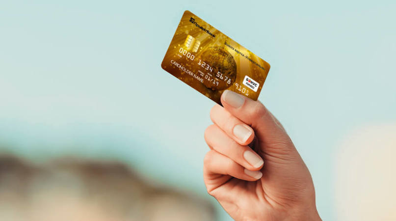 Клієнти ПриватБанку зможуть безкоштовно відправляти перекази з карток польських та німецьких банків