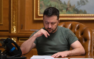 Володимир Зеленський поки не підписав закон про зниження призовного віку з 27 до 25 років