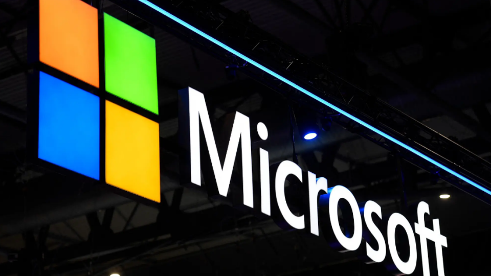 Корпорація Microsoft перестала продовжувати ліцензії російським компаніям