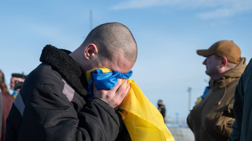 Из российского плена вернули 207 украинцев, — Владимир Зеленский