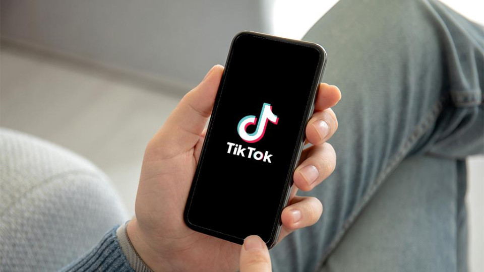 TikTok становится маркетплейсом: соцсеть тестирует функцию распознавания товаров на видео