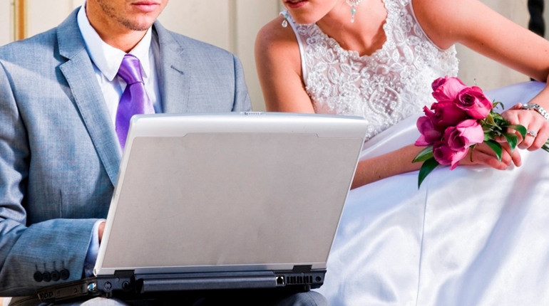 В Дії в ближайшее время запустят услугу онлайн-браков с помощью видео – Федоров