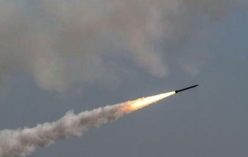 Росіяни завдали ракетного удару по Києву: подробиці