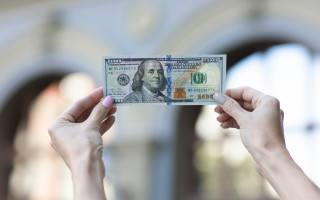 Нацбанк змінив умови купівлі валюти для запобігання її відтоку з України