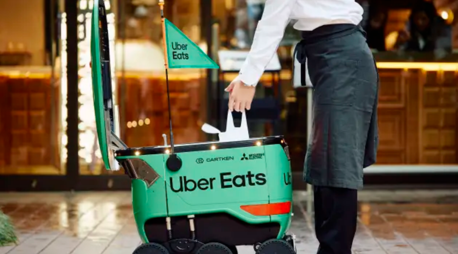 В Японії їжу доставлятимуть автономні роботи