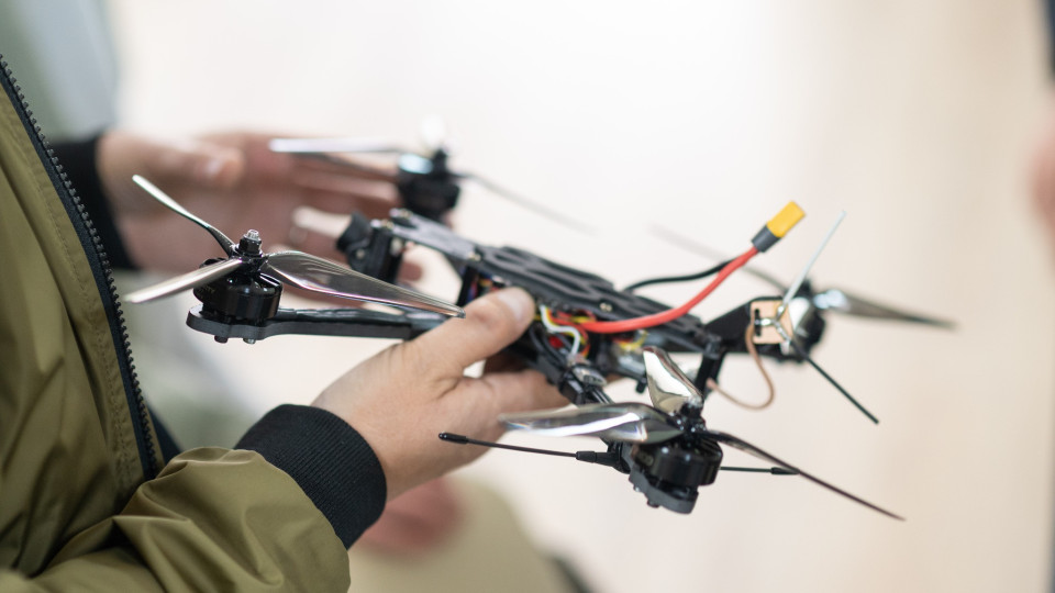 В техникумах можно будет выучиться на оператора дронов: детали рассказал Федоров