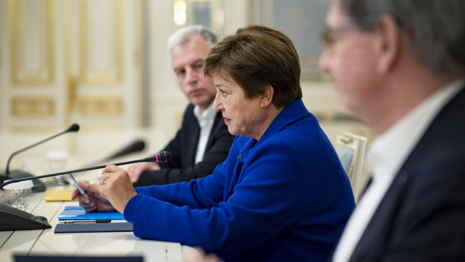 МВФ выделил Украине 880 млн долларов и отметил необходимость постоянного курса на антикоррупционные реформы