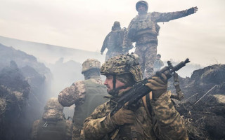 Украина должна срочно мобилизовать больше людей в армию – The Economist