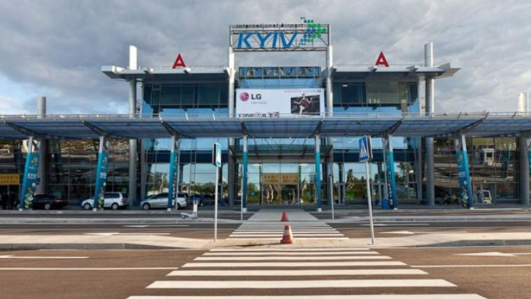 У аеропорті «Київ» повідомили, коли зможуть приймати пасажирів у випадку відкриття неба над Україною