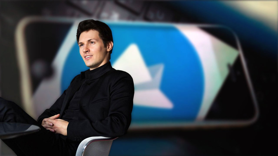 Павло Дуров дав інтерв'ю американському журналісту Такеру Карлсону