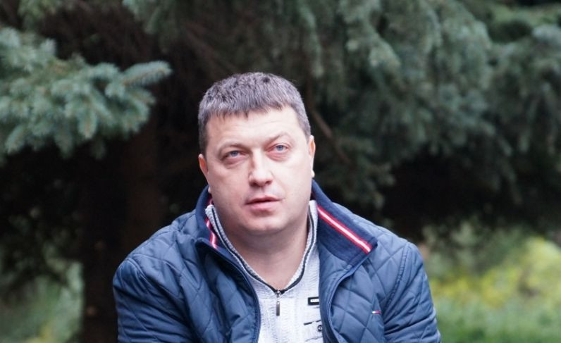 Требовали взятку в 100 тысяч долларов: ВАКС приговорил к заключению мэра Рени Плехова и экс-депутата горсовета Пойдолова