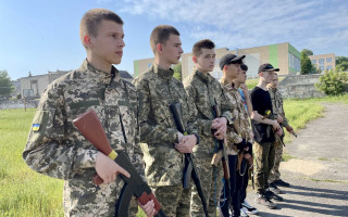 Верховной Раде рекомендуют принять законопроект о начальной военной подготовке учащихся к вооруженной защите