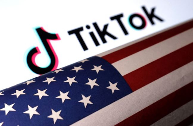 Владелец TikTok может закрыть приложение в США, чтобы не продавать его американцам — СМИ