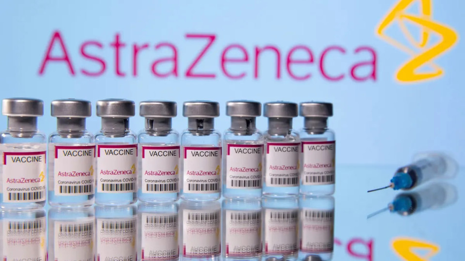 AstraZeneca відкликає по всьому світу свою вакцину проти COVID-19