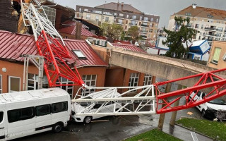 Мощный торнадо наделал беды в пригороде Парижа: есть погибший, видео