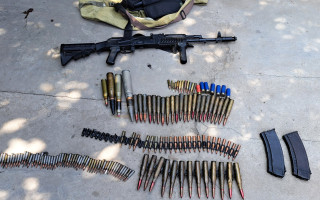 Навігація за курсом «АК-74»: директор морської фірми перетворив дім на таємний арсенал