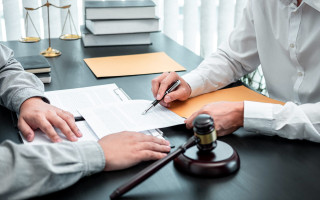 ВС визнав чинним договір довічного утримання та поставив крапку у спорі за квартиру, який тривав 5 років