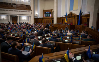 Українська в усіх сферах соціального життя: Рада посилить функціонування державної мови