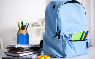 В Раді хочуть заборонити виконавцям стягувати кошти за програмою «Пакунок школяра»