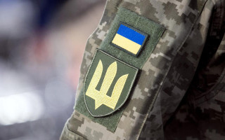 Во Львове мужчина распылил перцовый баллончик в сторону военного ТЦК и полицейских – видео