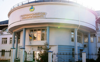 Миллионы на бумаге, нули — на счету: суд в Сумах удовлетворил иск агрофирмы против РФ