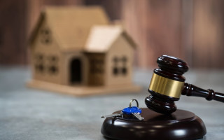 ВС: собственник не может снять лицо с регистрации, если суд уже подтвердил его право пользования жильем