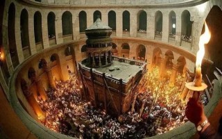 В Иерусалиме состоялось сошествие Святого Огня в Храме Гроба Господня