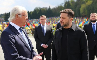 Король Швеції Карл XVI Густав прибув з офіційним візитом до України