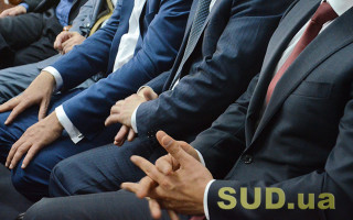 Кабмин пересмотрел размер вознаграждений для государственных исполнителей: сколько они заработают