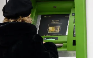 Спадщина чи кримінальна справа: чому не можна знімати гроші з картки померлого родича
