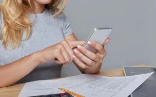 Дайджест кредитних спорів: як суди перевіряють SMS-підписи, чому відмовляють у стягненні комісій та як обмежують відсоткові ставки