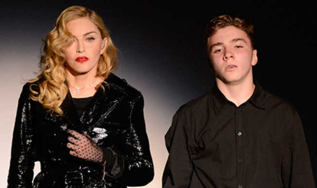 Мадонна через суд заставила сына провести с ней каникулы